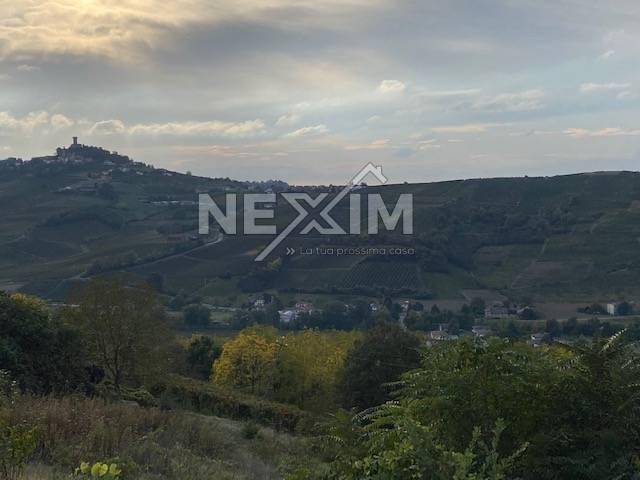 terreno edificabile in vendita a Canneto Pavese in zona Colombarone