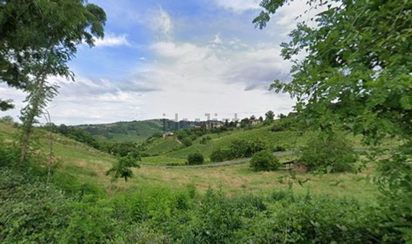 terreno edificabile in vendita a Canneto Pavese
