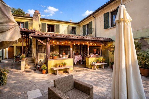 casa indipendente in vendita a Canneto Pavese