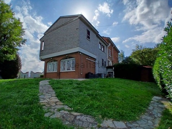 casa semindipendente in vendita a Canneto Pavese