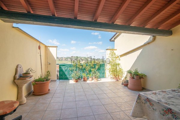 appartamento in vendita a Canneto Pavese in zona Monteveneroso