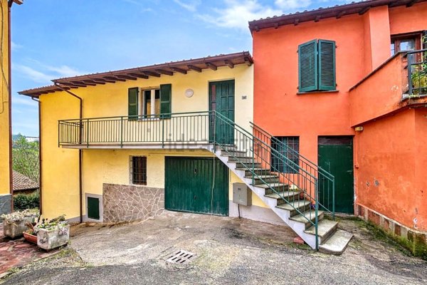 casa indipendente in vendita a Canneto Pavese