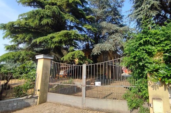 casa indipendente in vendita a Canneto Pavese in zona Vigalone