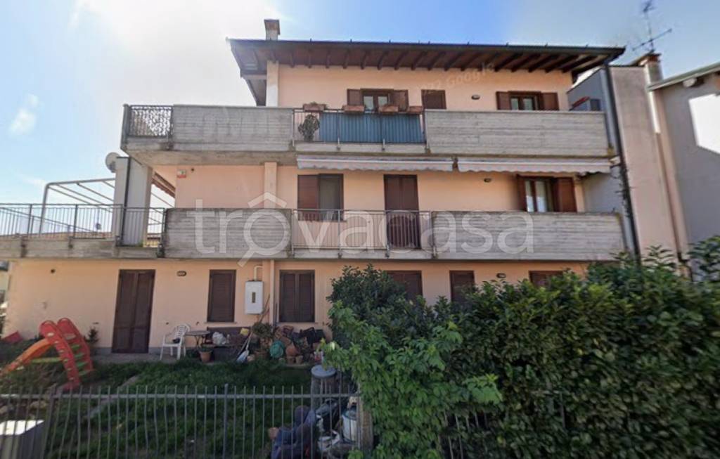appartamento in vendita a Carbonara al Ticino