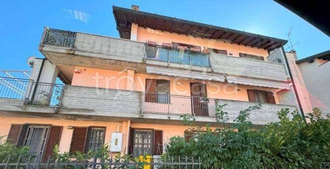 appartamento in vendita a Carbonara al Ticino