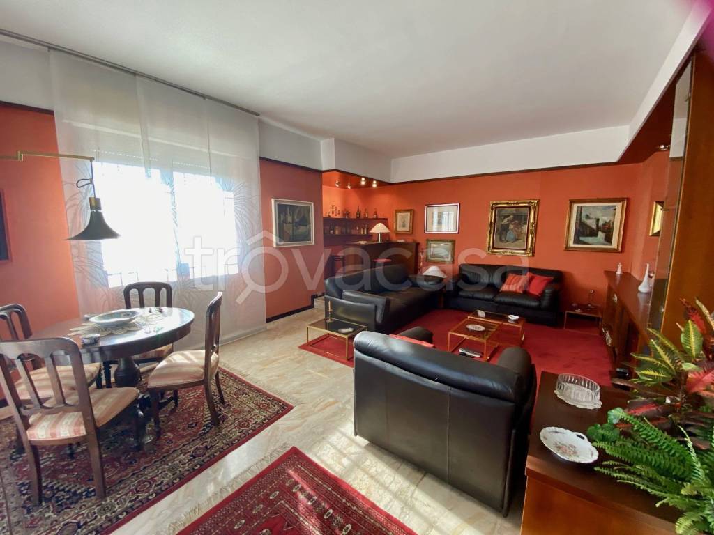 appartamento in vendita a Carbonara al Ticino