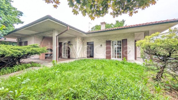 casa indipendente in vendita a Carbonara al Ticino