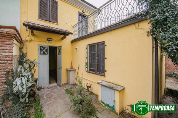 casa indipendente in vendita a Carbonara al Ticino