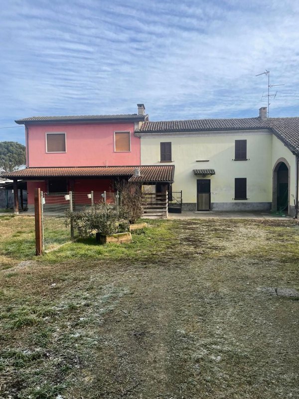 appartamento in vendita a Casanova Lonati