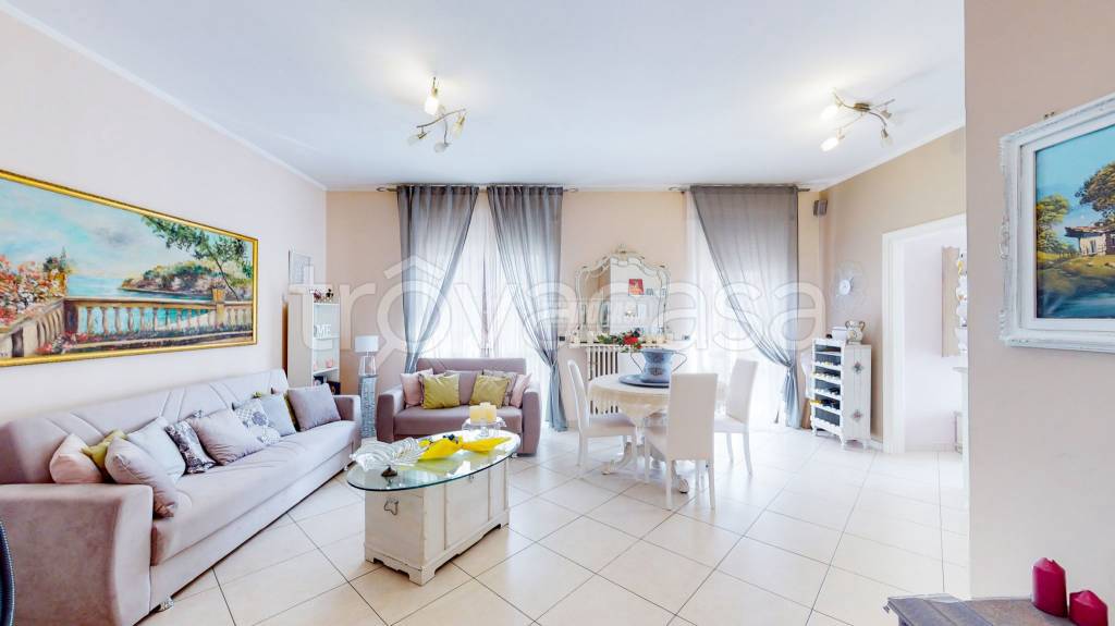 casa indipendente in vendita a La Loggia