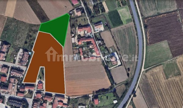 terreno edificabile in vendita a La Loggia