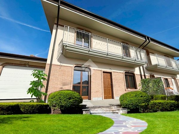 casa indipendente in vendita a La Loggia