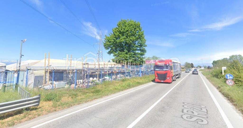 locale commerciale in vendita a La Loggia