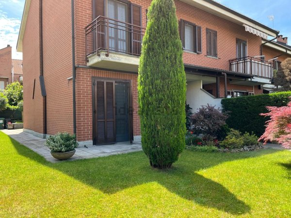 casa indipendente in vendita a La Loggia
