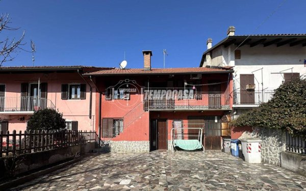 casa indipendente in vendita a La Loggia