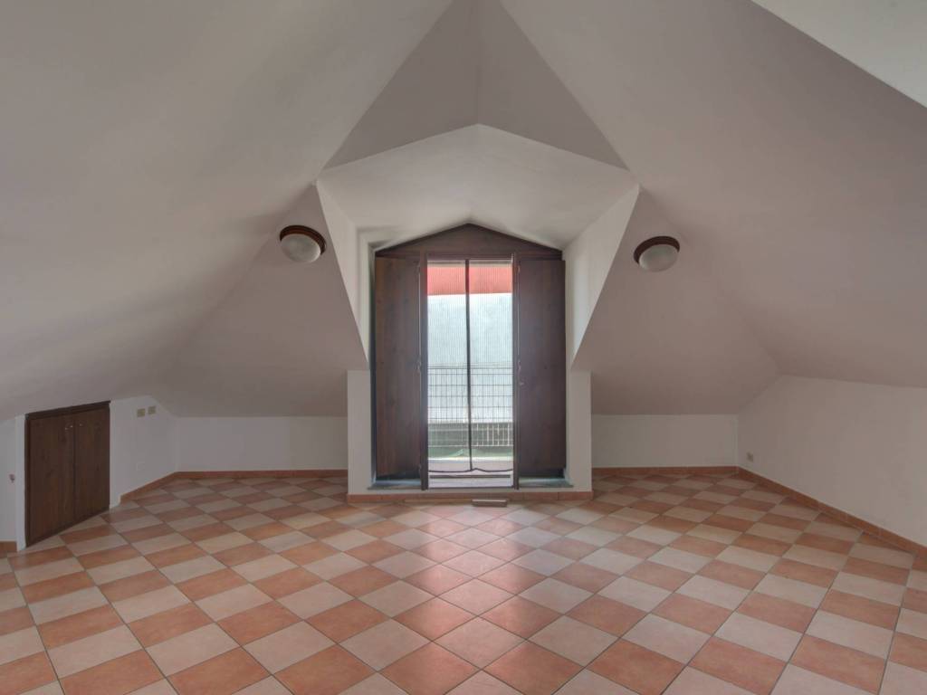 appartamento in vendita a La Loggia