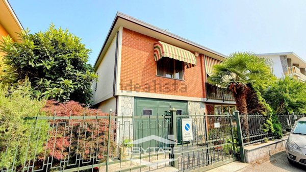 casa indipendente in vendita a La Loggia