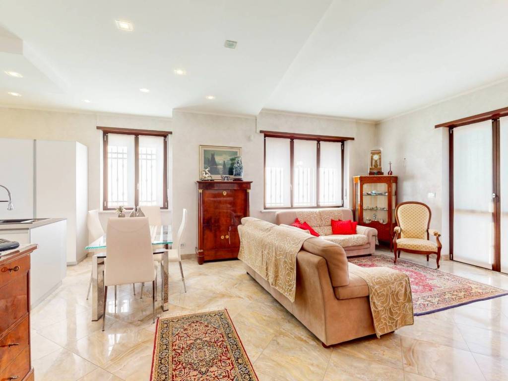 casa indipendente in vendita a La Loggia