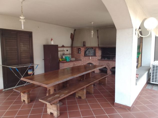 casa indipendente in vendita a La Loggia