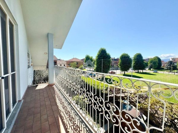 casa indipendente in vendita a La Loggia