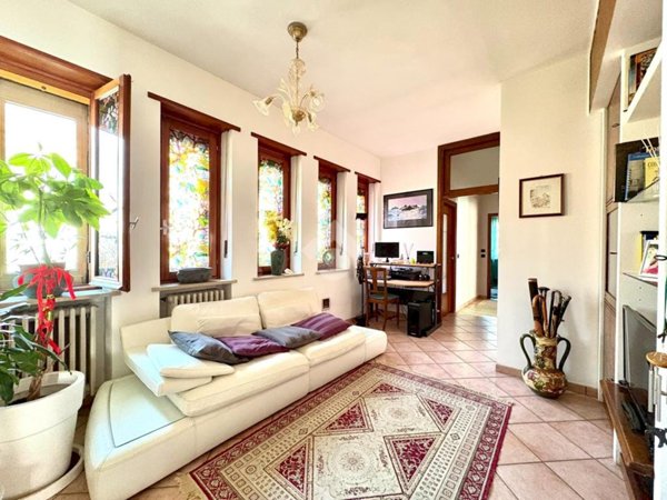 casa indipendente in vendita a La Loggia