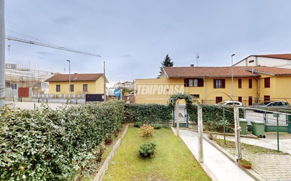 casa indipendente in vendita a La Loggia