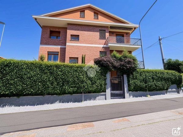 casa indipendente in vendita a La Loggia