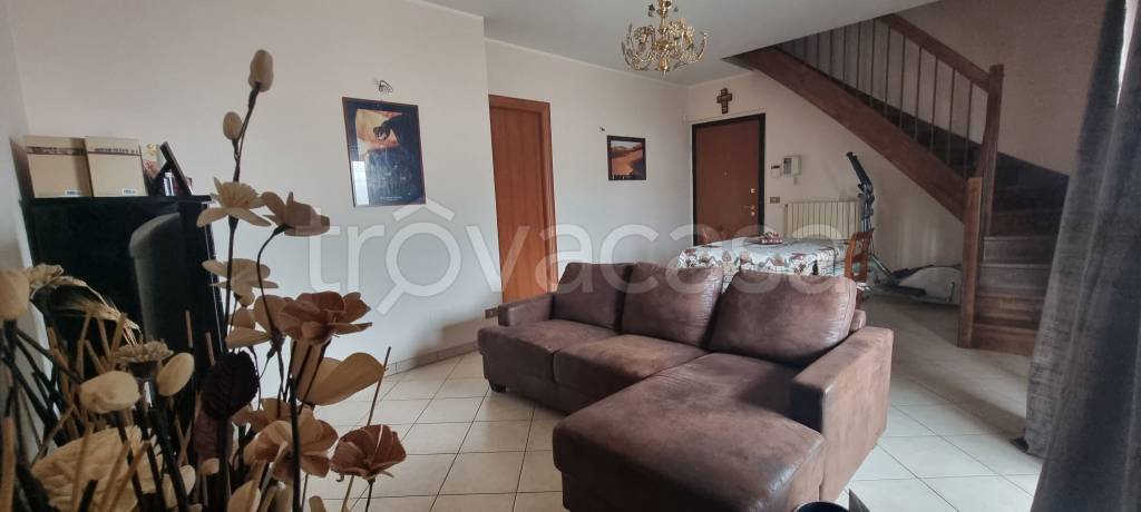 appartamento in vendita a La Loggia