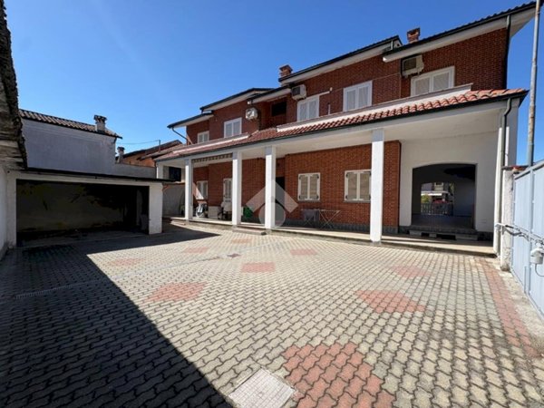 appartamento in vendita a La Loggia