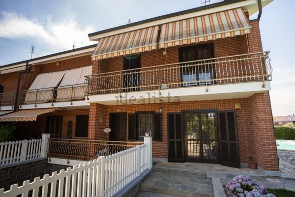 casa indipendente in vendita a La Loggia