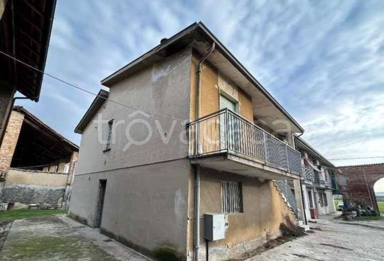casa indipendente in vendita a Casatisma