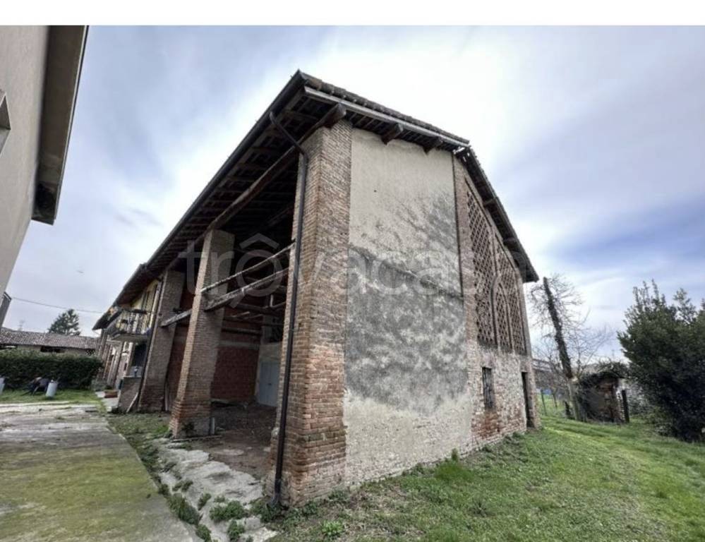 appartamento in vendita a Casatisma