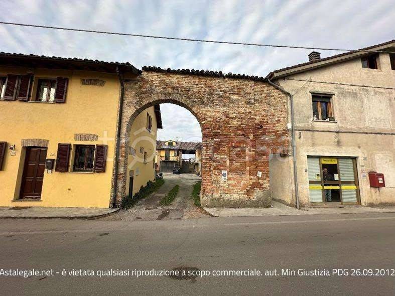 casa indipendente in vendita a Casatisma