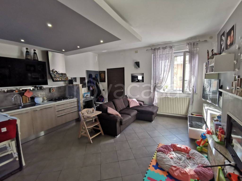casa indipendente in vendita a Casatisma