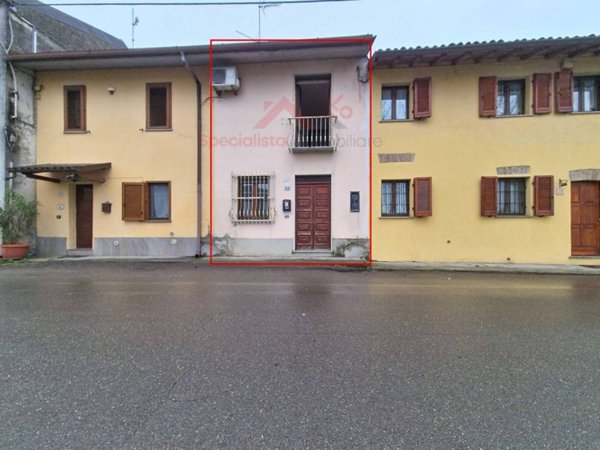 casa indipendente in vendita a Casatisma