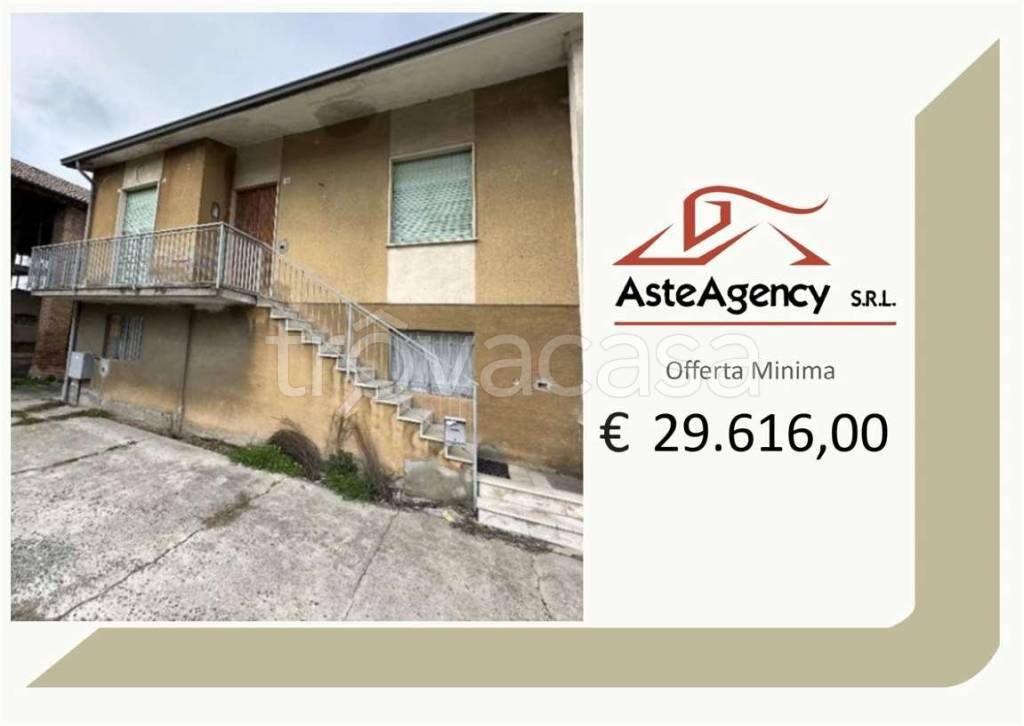 casa indipendente in vendita a Casatisma