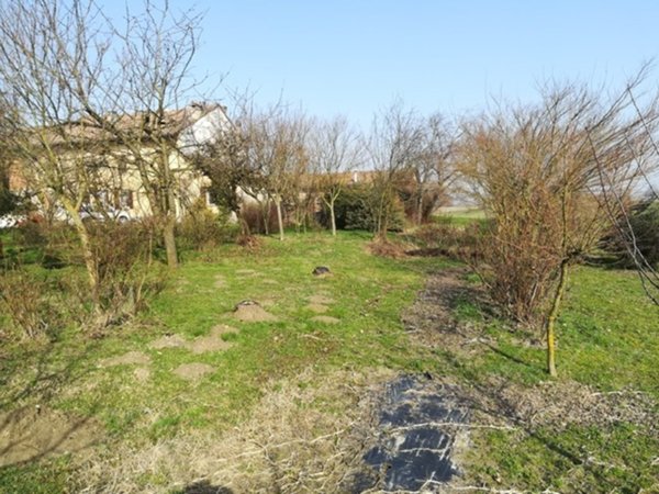 casa indipendente in vendita a Casei Gerola