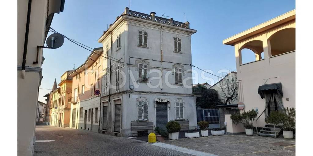 casa indipendente in vendita a Casei Gerola