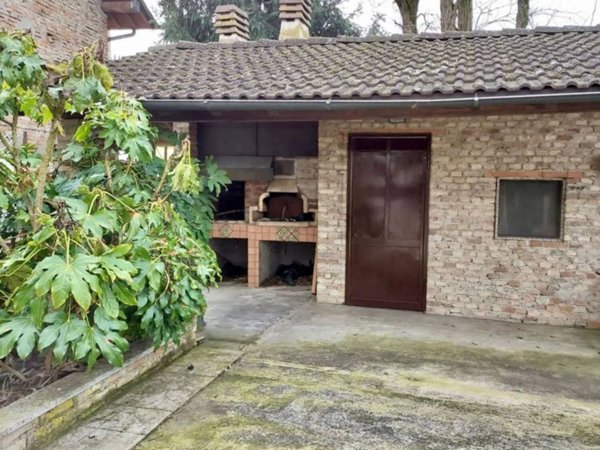 casa indipendente in vendita a Casei Gerola