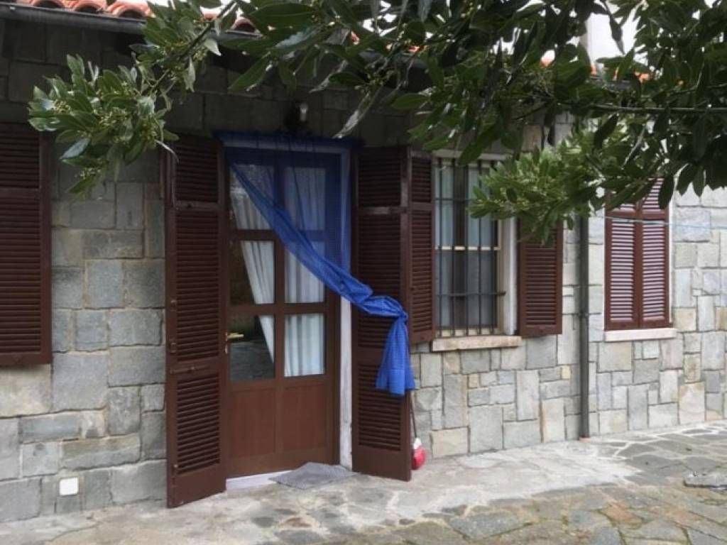 casa indipendente in vendita a Casei Gerola