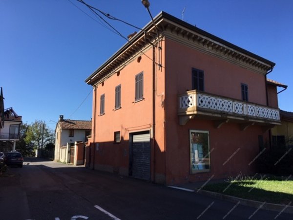 casa indipendente in vendita a Casei Gerola