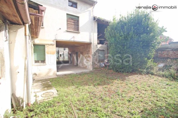 casa indipendente in vendita a Casei Gerola in zona Gerola