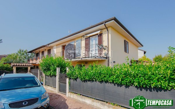 casa indipendente in vendita a Casei Gerola