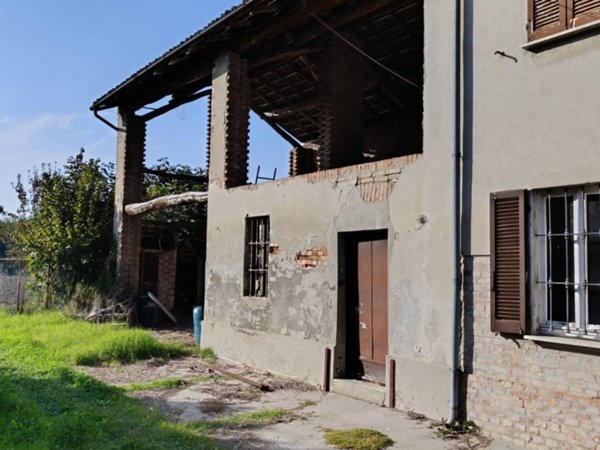 casa indipendente in vendita a Casei Gerola