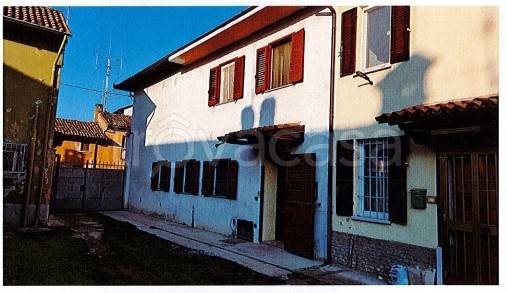 casa indipendente in vendita a Casei Gerola