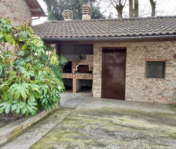 casa indipendente in vendita a Casei Gerola