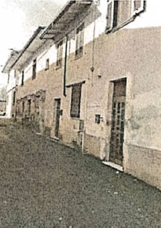 appartamento in vendita a Casei Gerola