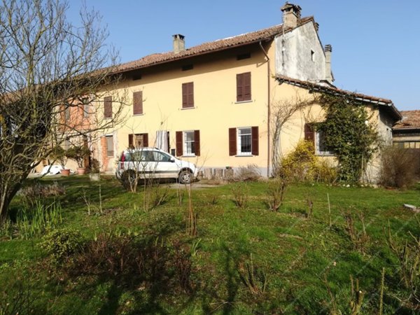 casa indipendente in vendita a Casei Gerola