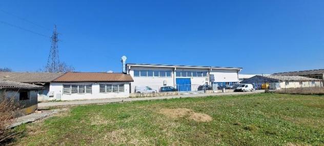 locale commerciale in vendita a Casei Gerola