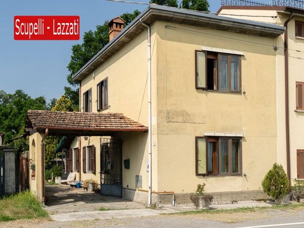 casa indipendente in vendita a Casei Gerola in zona Gerola